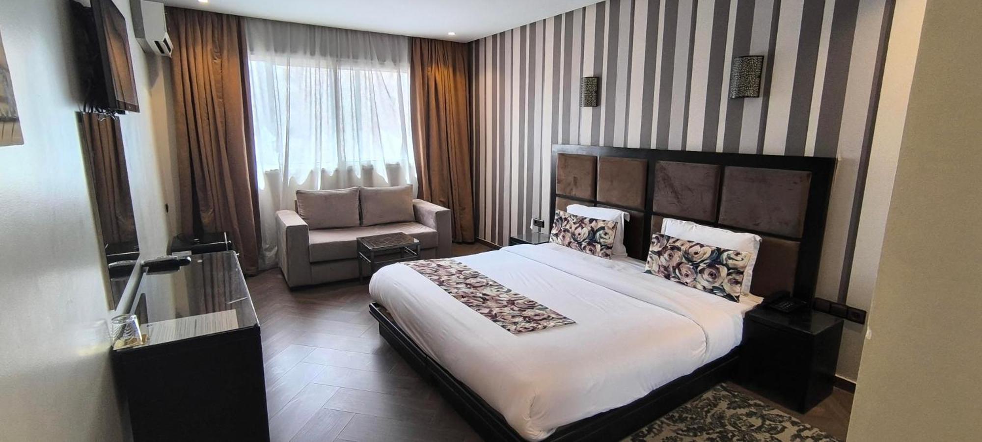Hotel Swani メクネス エクステリア 写真