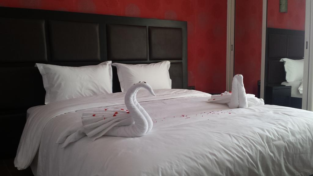 Hotel Swani メクネス エクステリア 写真