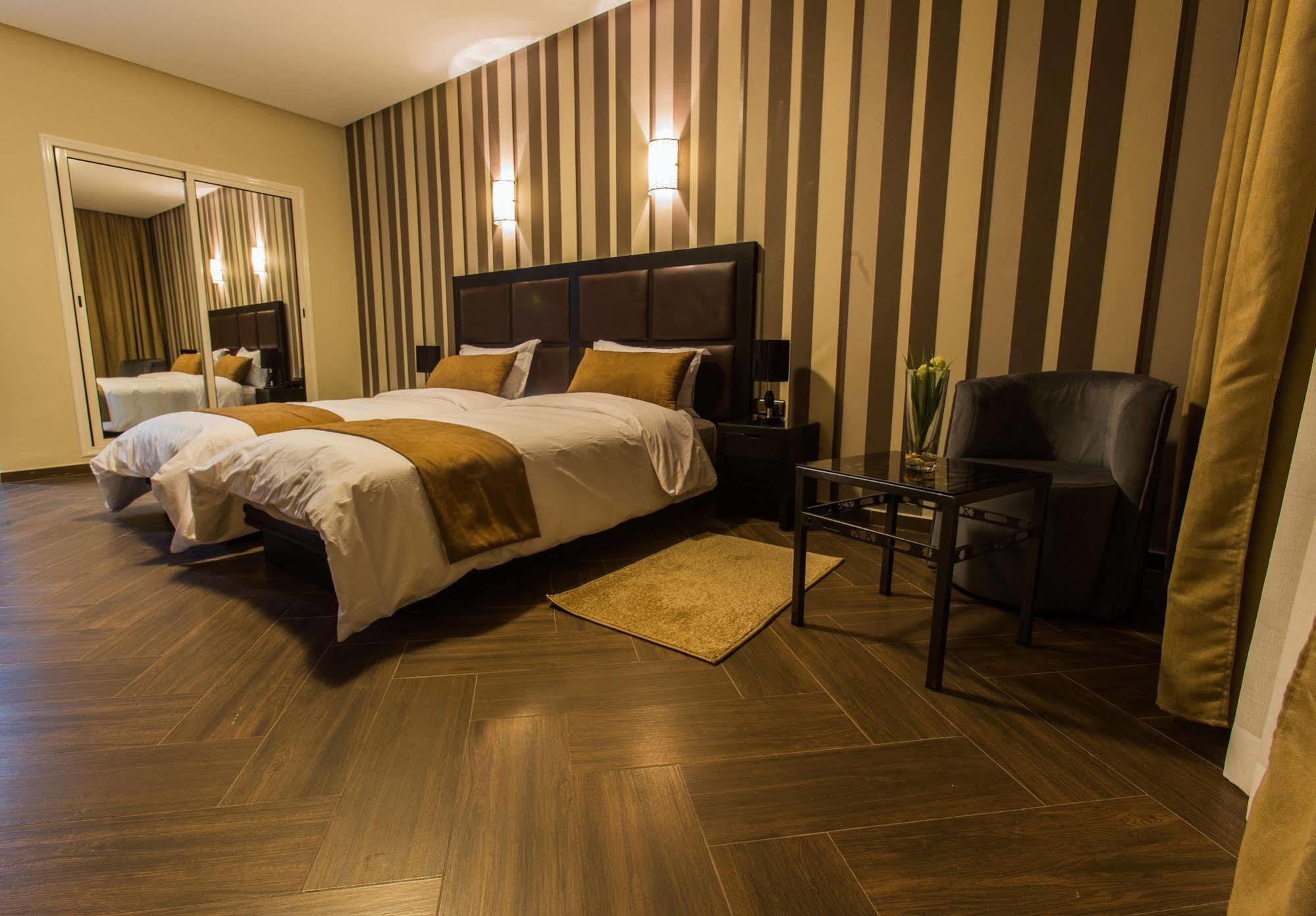Hotel Swani メクネス エクステリア 写真