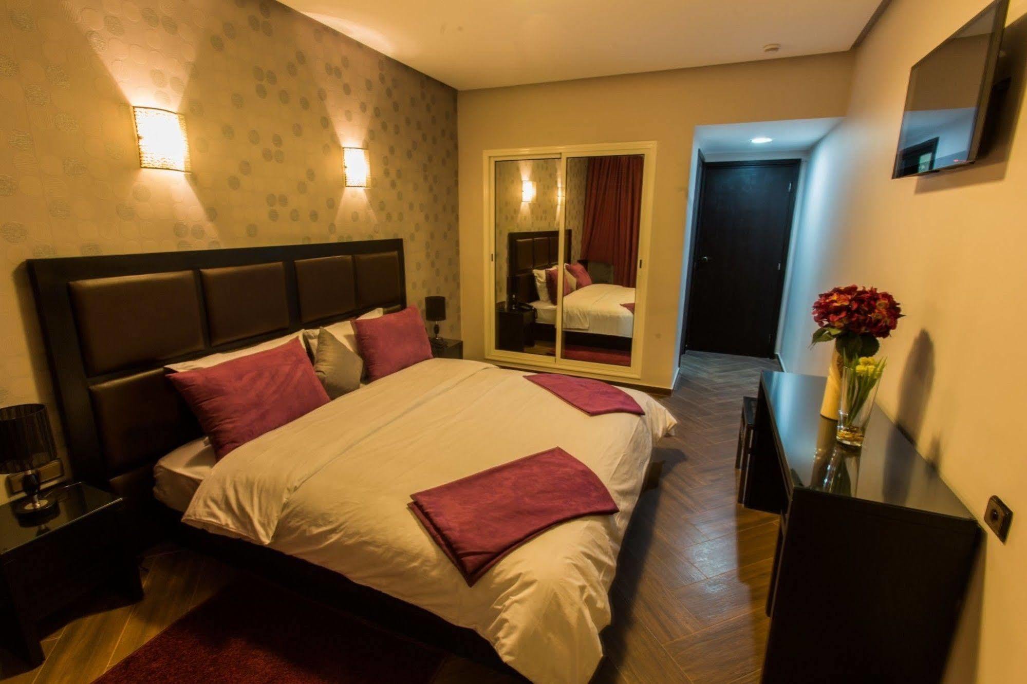 Hotel Swani メクネス エクステリア 写真