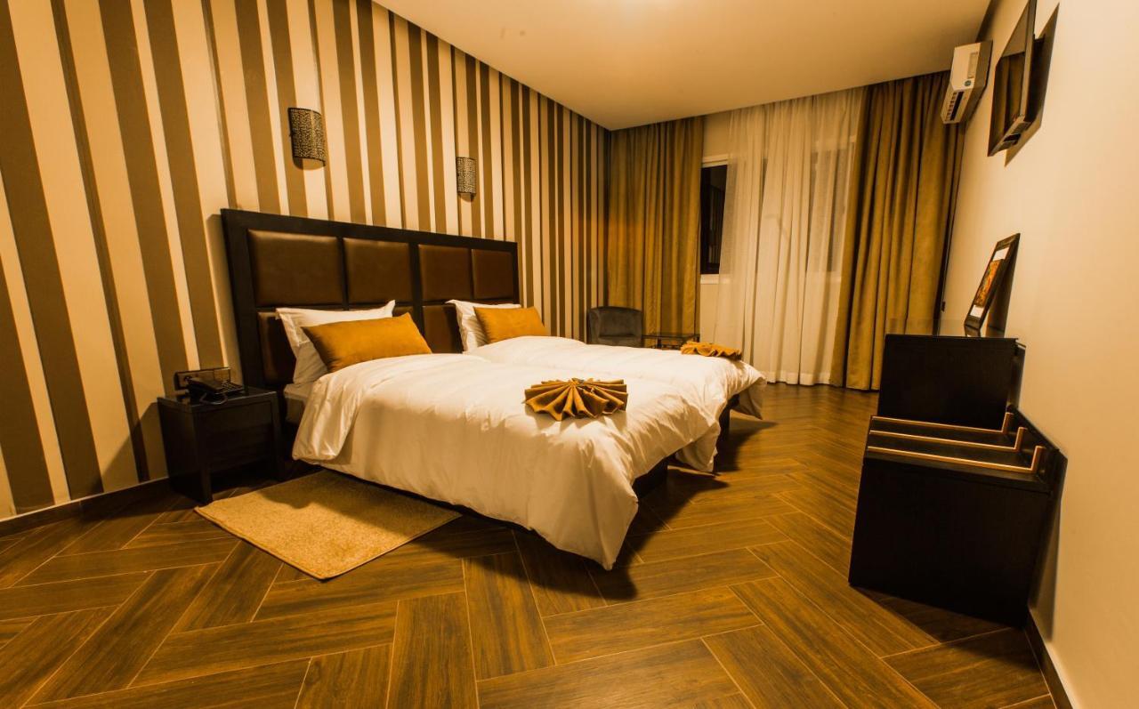 Hotel Swani メクネス エクステリア 写真